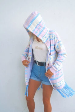 Surf Wanderer Tribal Knitted Ocean Cardigan - Ladies