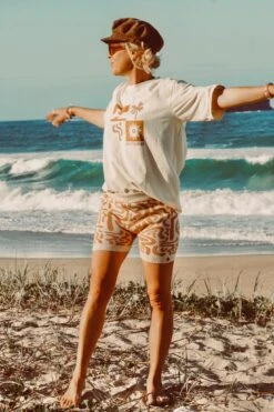 Daily Grind Knit Bike Short - Ladies