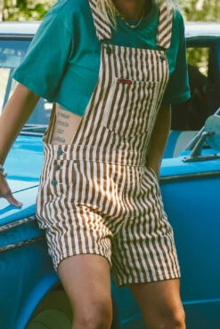 Salty Shreds Repeat Logo Tee - Ladies -Salty Shreds image 9803a92b 315b 4024 baca a304d1557287