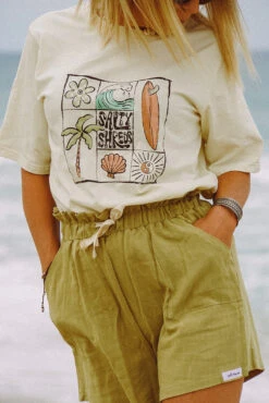 Summer Vibes Loose Tee - Ladies -Salty Shreds image a5124c18 af13 4f54 a69b a2020675a036