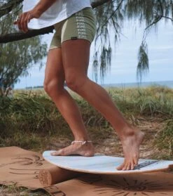 SS Beach Club Surf Trainer - Curvature Multi Tone