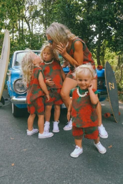 Under The Palms Christmas Set - Groms 10 Under The Palms Christmas Set - Groms -Salty Shreds image ba863eee 011f 40e2 8fd7 332fc102b9d1