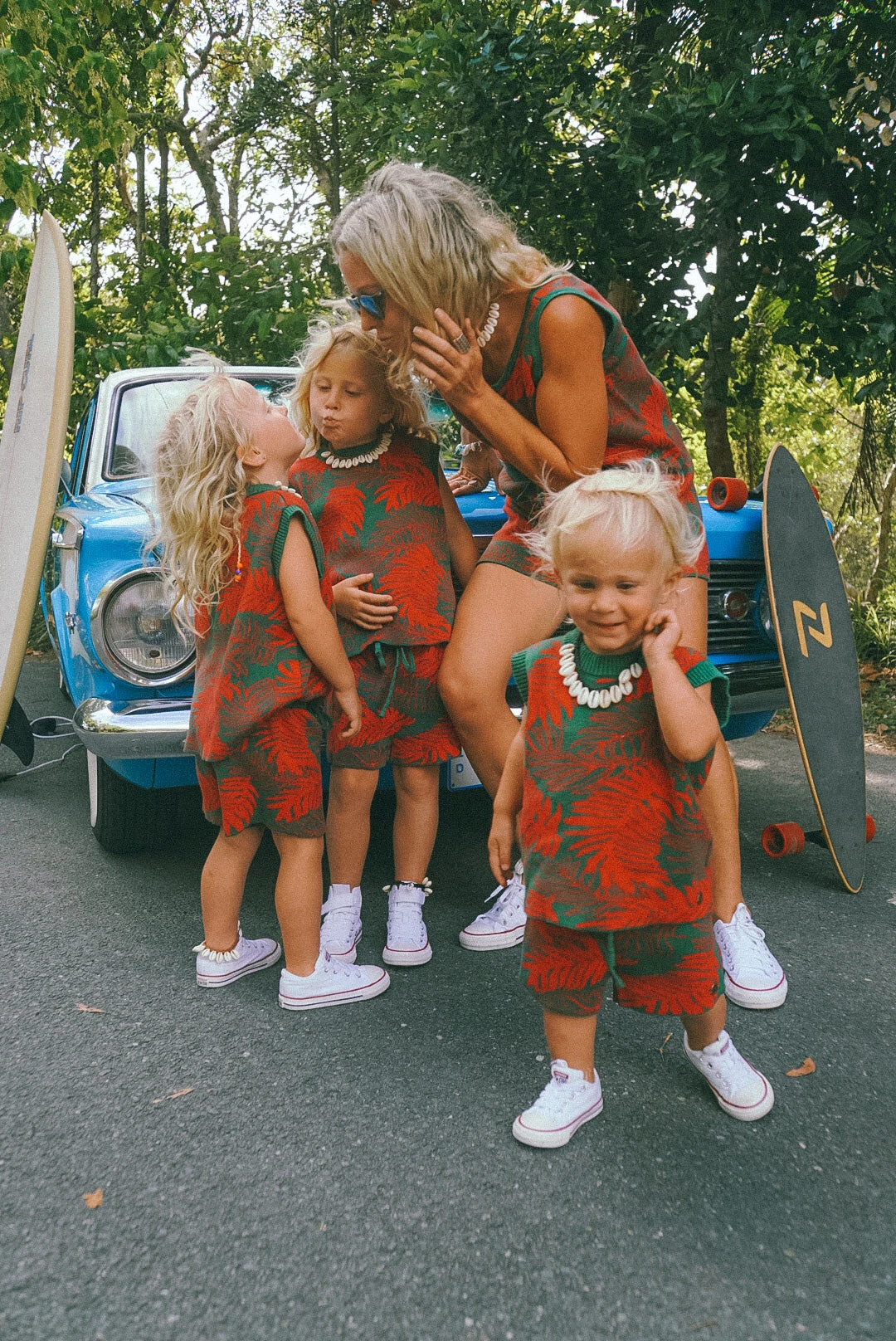 Under The Palms Christmas Set - Groms 5 Under The Palms Christmas Set - Groms - Image 3