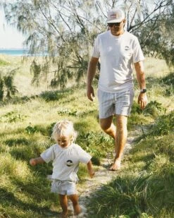 SS Logo Loose Tee - Mens -Salty Shreds image bfdce018 65ad 4ed0 8938 77f93039990d