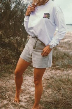 Salty Shreds Retro Wave L/S Tee - Ladies -Salty Shreds image f113d69d a791 4716 9896 a3d34119159e